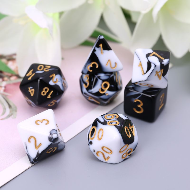 Black and White dice set