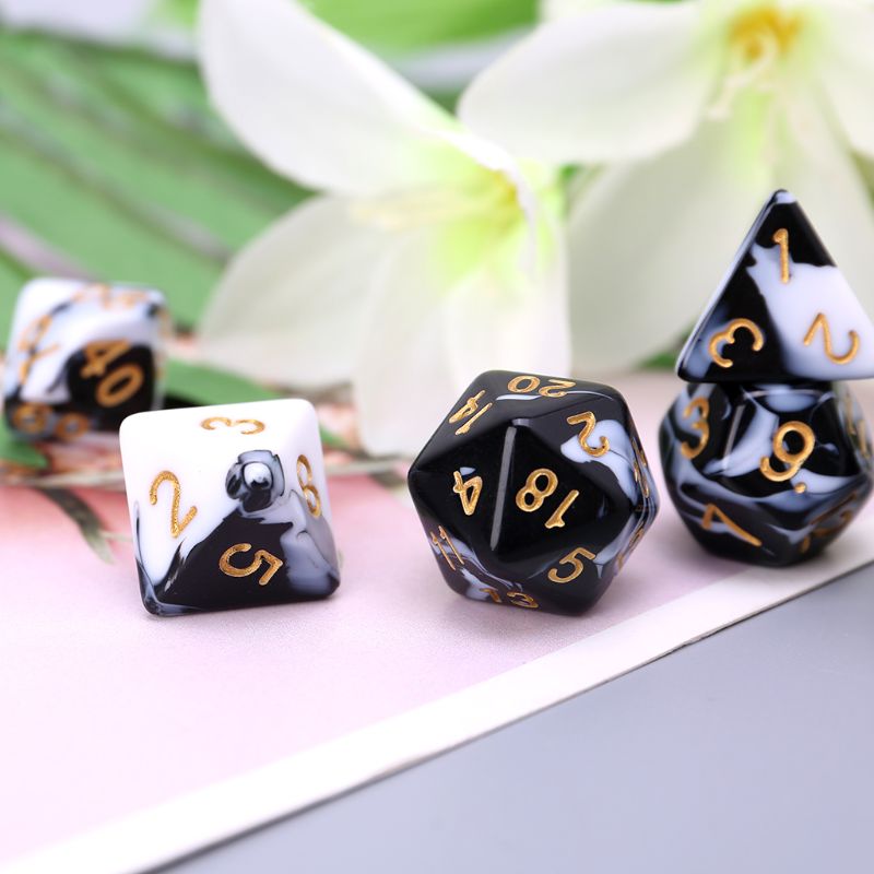 Black and White dice set